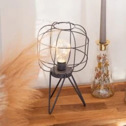 LED-Lampe - Ca. 16 X 16 X 27,5 Cm